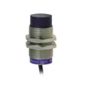 Telemecanique XS2 M30 57mm 12-24V Brass Cylindrical Inductive Proximity Sensor with 10m Cable, XS230BLPAL10