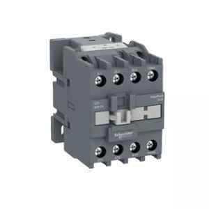 Schneider Electric EasyPact 3 Pole AC-3 400V 32A 415VAC Coil Wide Range TVS Contactor, LC1E3201N5WB