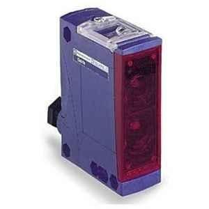 Schneider Electric 2.1m Diffuse Optical Photoelectric Sensor, XUX5ARCNT16
